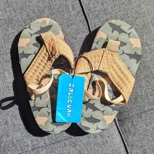 Zac & Evan camo sharks toddler sandals
